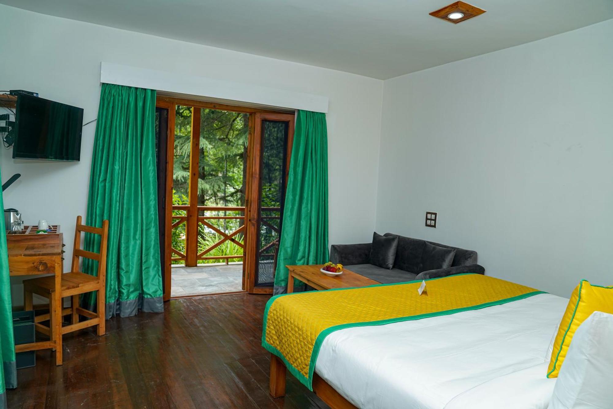 Zone Connect By The Park, Manali Hotel Ngoại thất bức ảnh