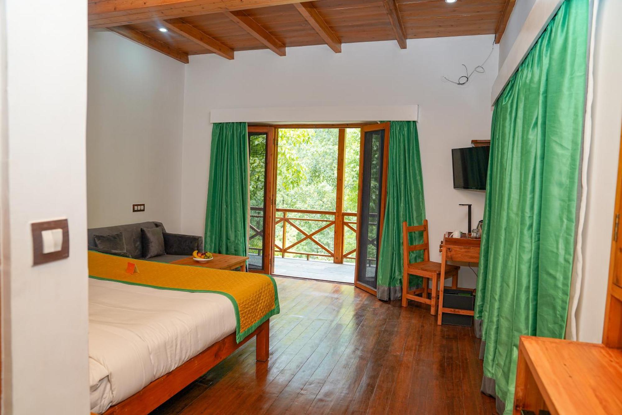 Zone Connect By The Park, Manali Hotel Ngoại thất bức ảnh