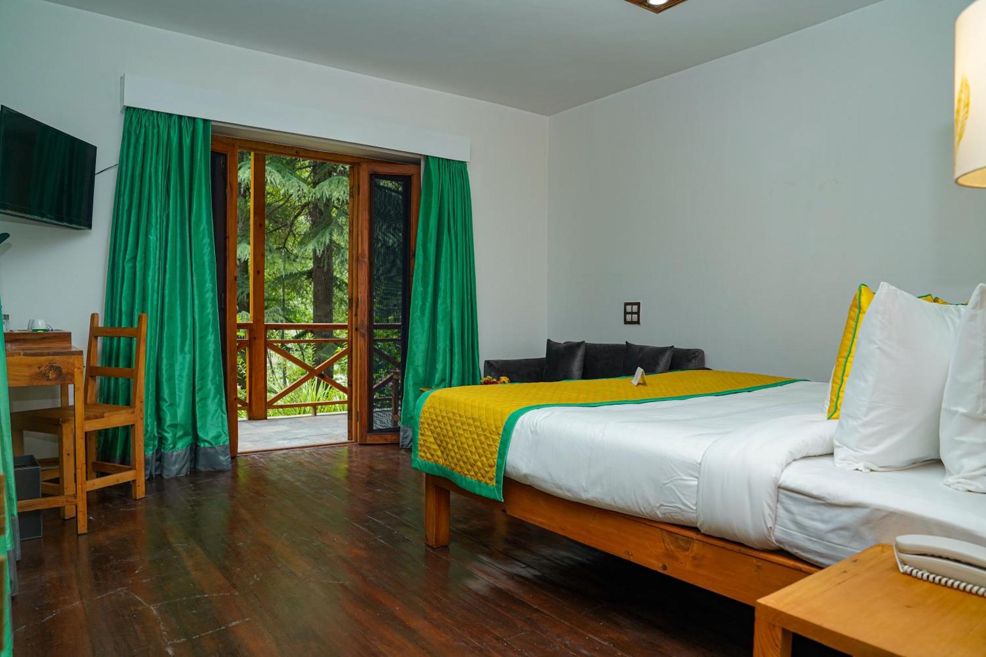 Zone Connect By The Park, Manali Hotel Ngoại thất bức ảnh